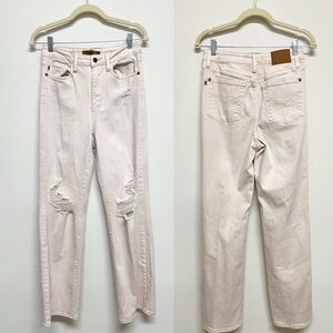 Judy Blue High Waisted Garment Dyed 90s Straight Destroyed Knee Jean Size 27